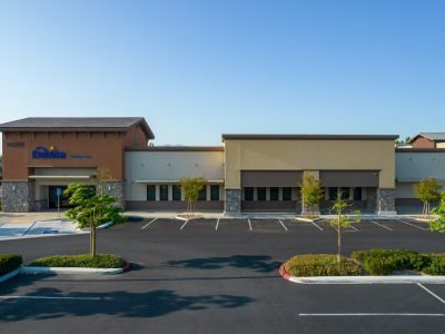 davita-dialysis-exterior2-CA center